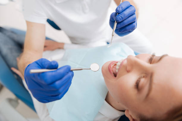 Best Teeth Whitening  in Aberdeen, WA